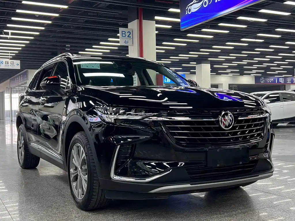 Buick Enclave 2023