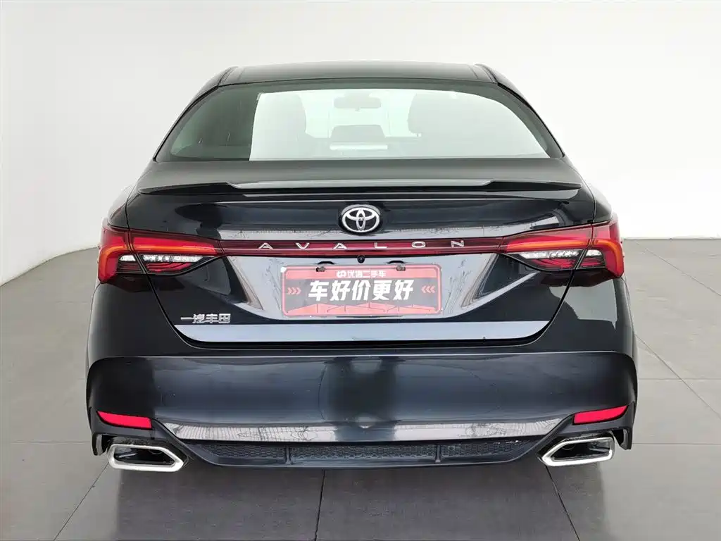 Toyota Avalon 2023