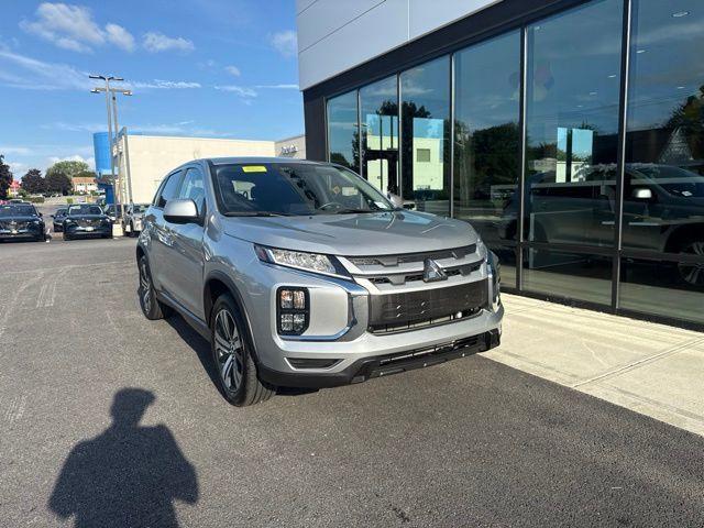 Mitsubishi Outlander Sport 2024