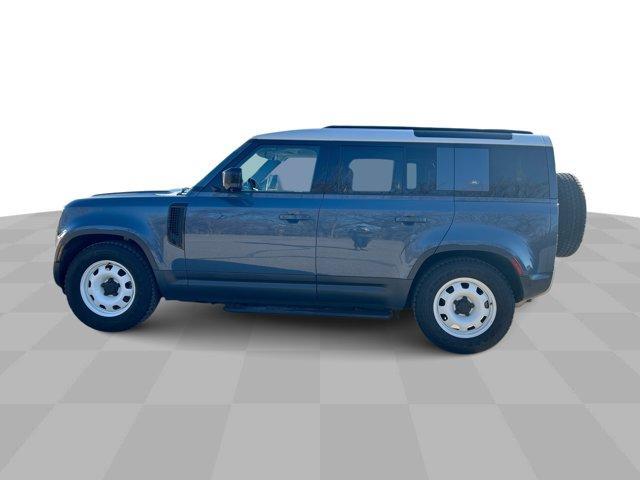 Land Rover Defender 2022