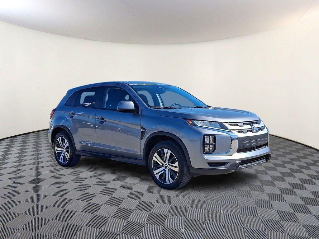 Mitsubishi Outlander Sport 2024