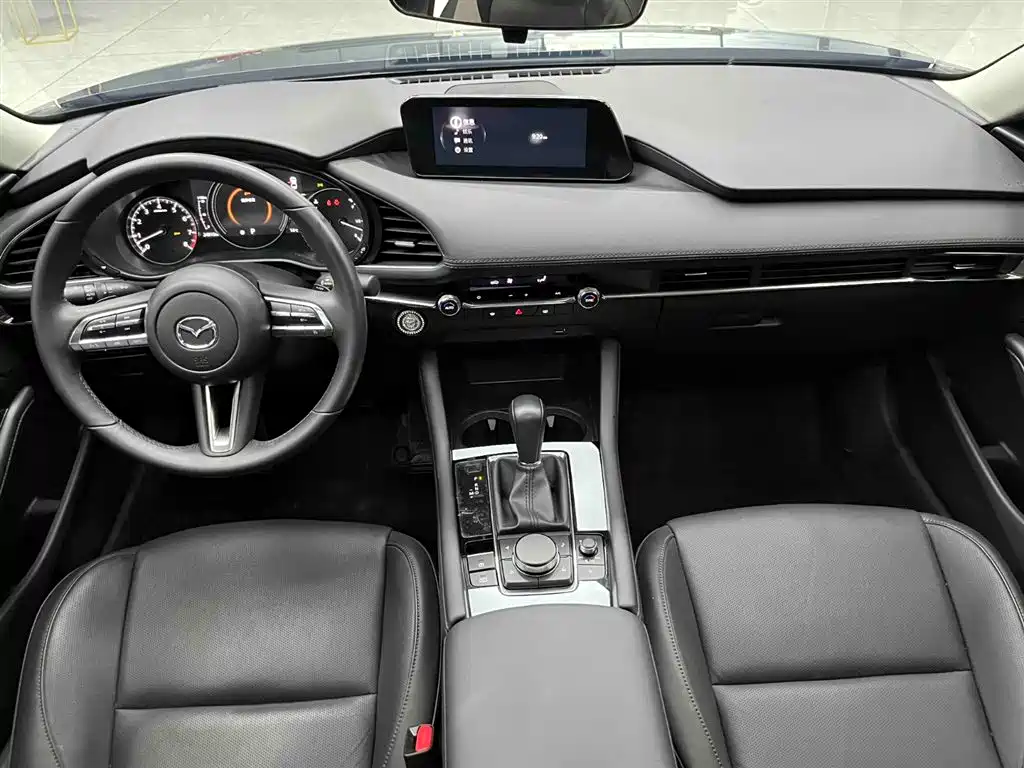 Mazda 3 2023