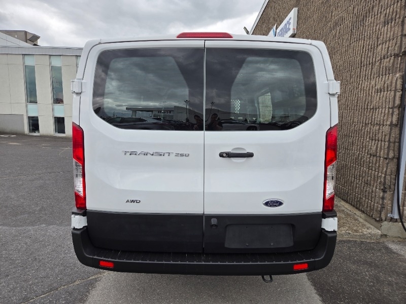 Ford Transit 2023