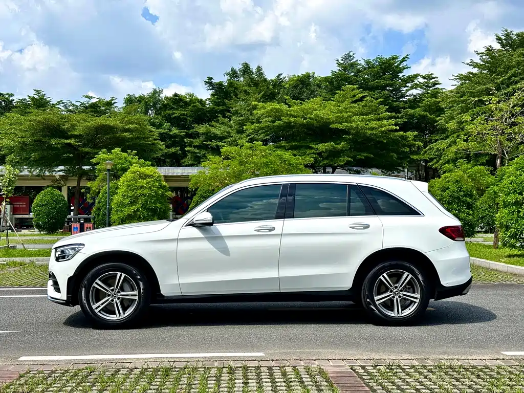 Mercedes-Benz GLC 2020