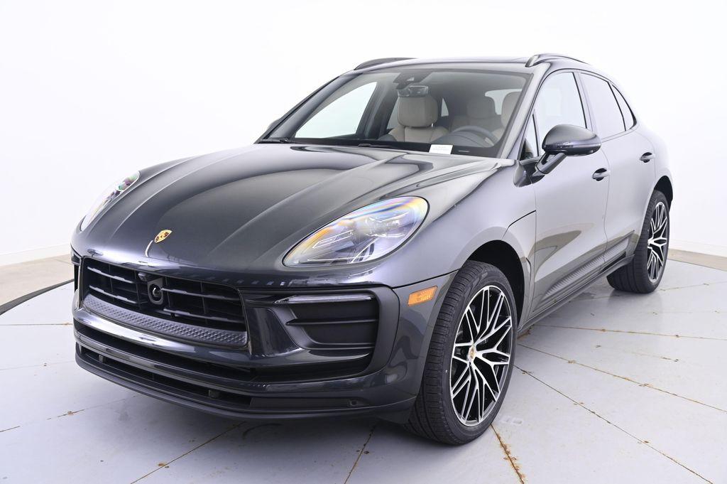 Porsche Macan 2025
