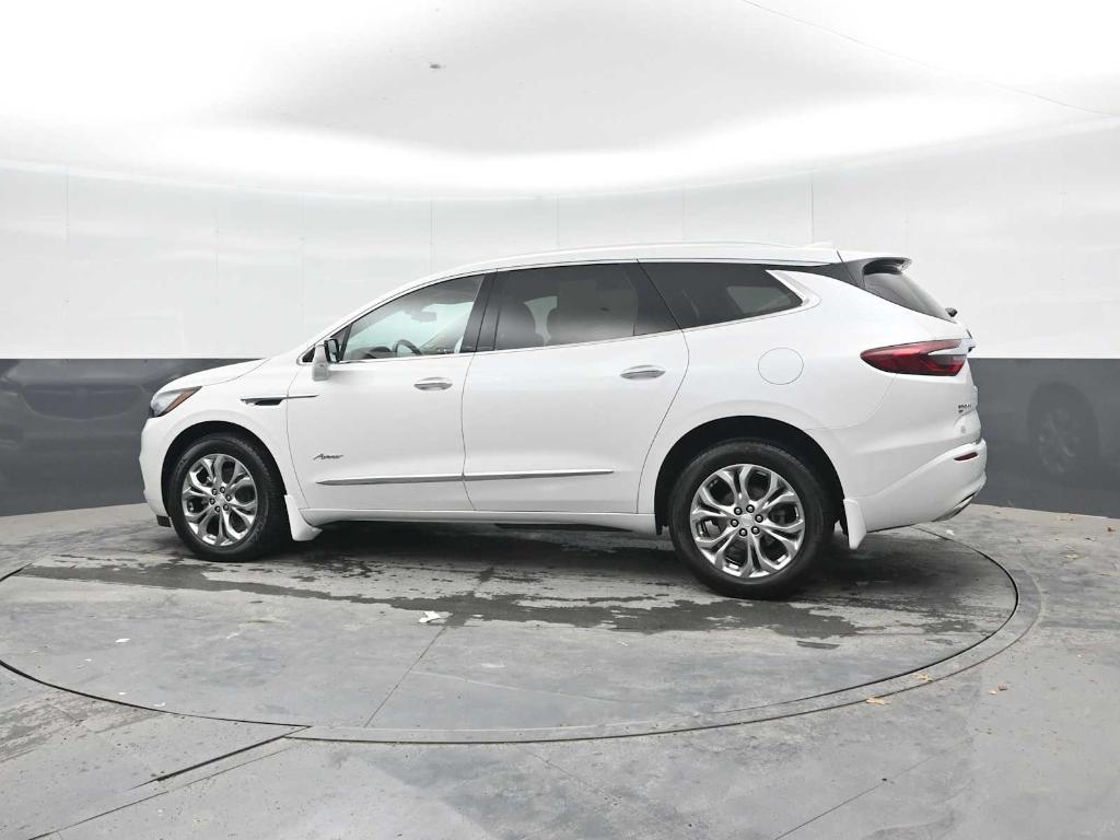 Buick Enclave 2021