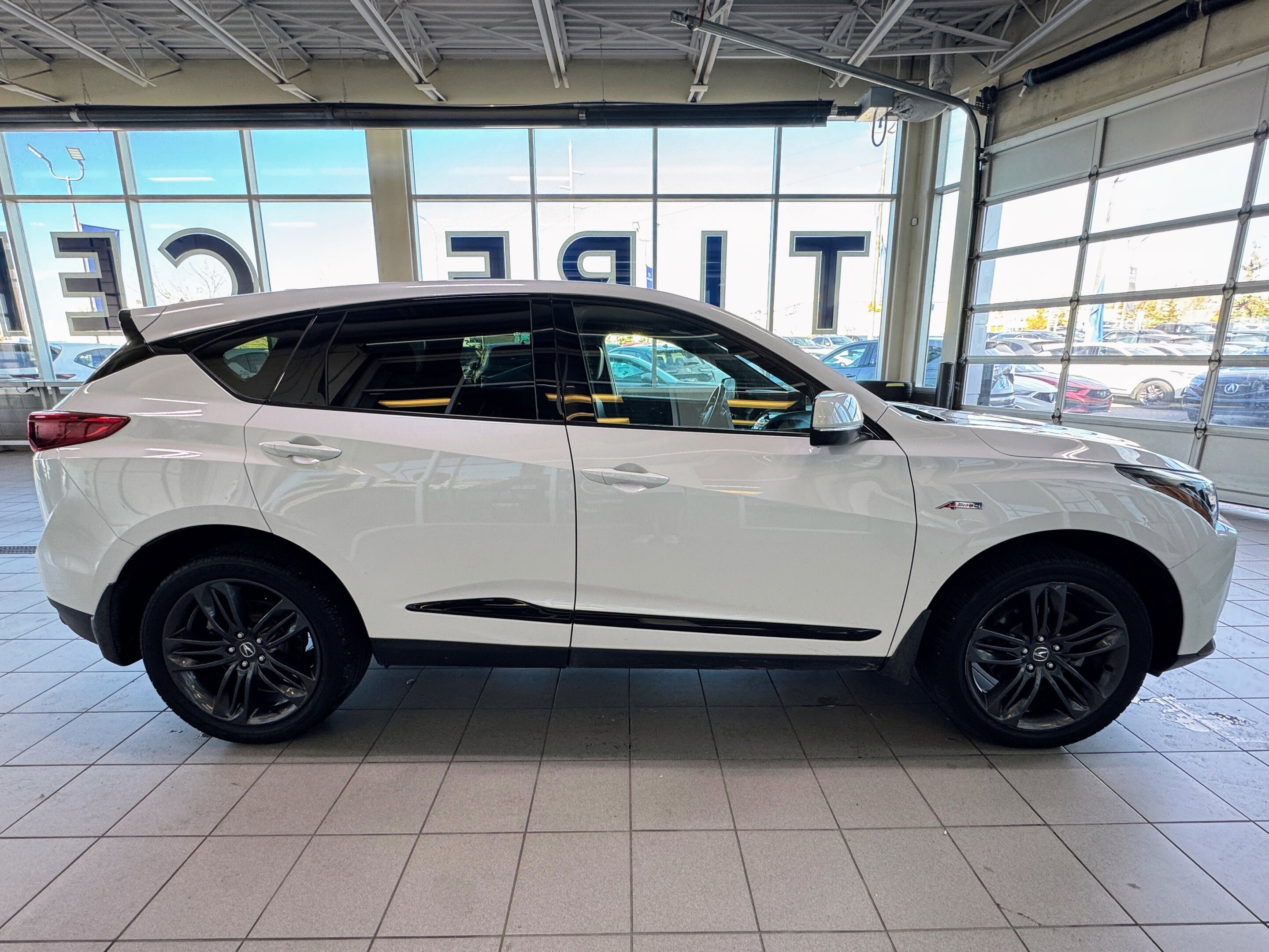 Acura RDX 2023