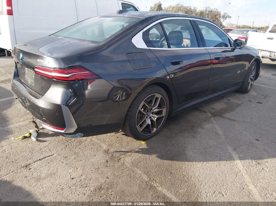 BMW i5 2024