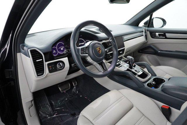 Porsche Cayenne 2023