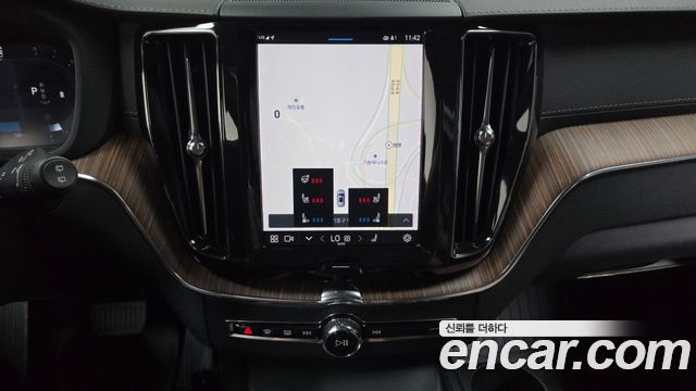 Volvo XC60 2021