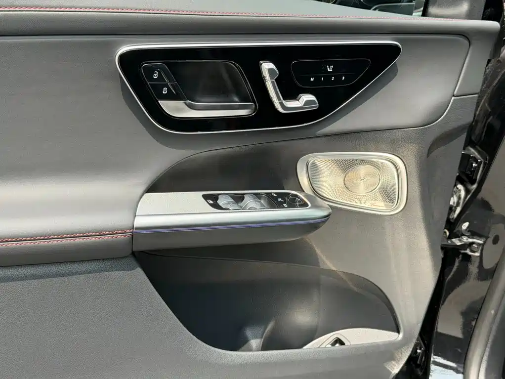 Mercedes-Benz GLC AMG 2025