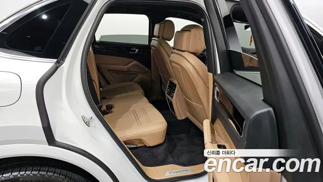 Porsche Cayenne 2020