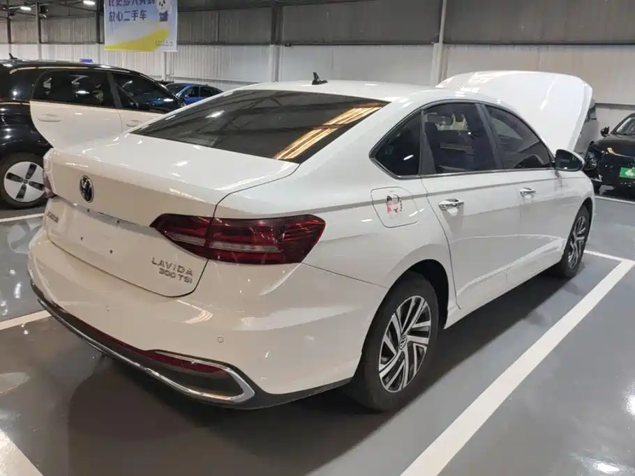 Volkswagen Lavida 2024