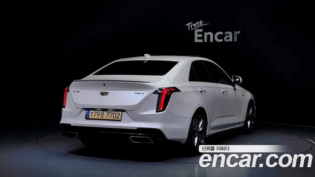 Cadillac CT4 2020