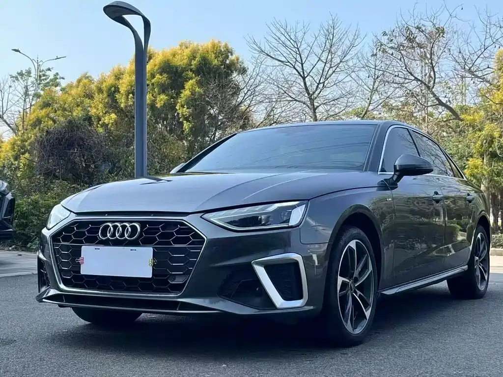 Audi A4 2021