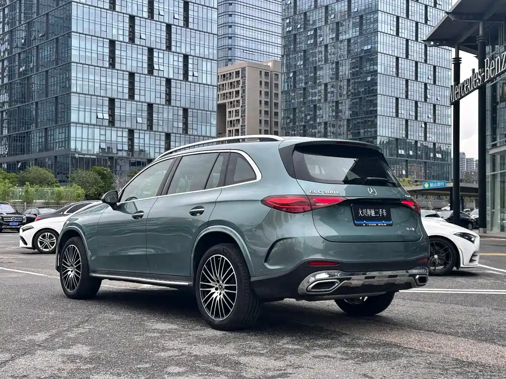 Mercedes-Benz GLC 2024