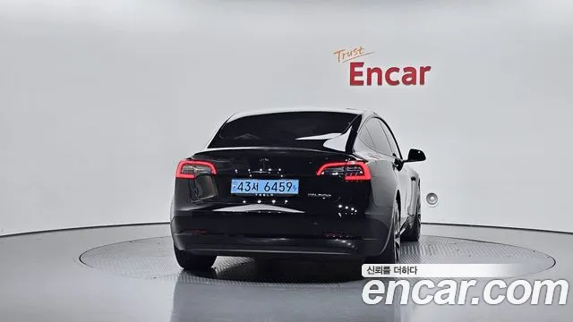 Tesla Model 3 2021