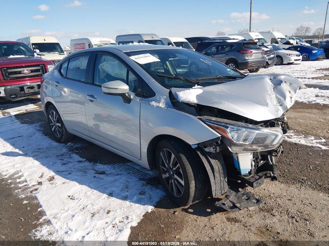Nissan Versa 2021