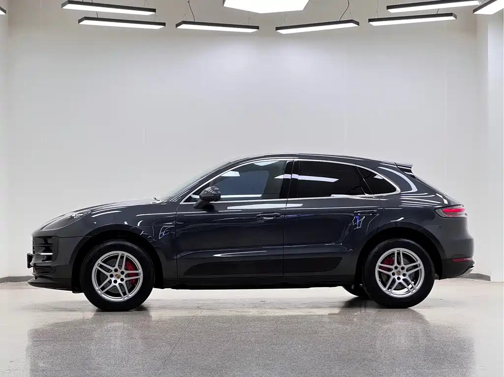 Porsche Macan 2020