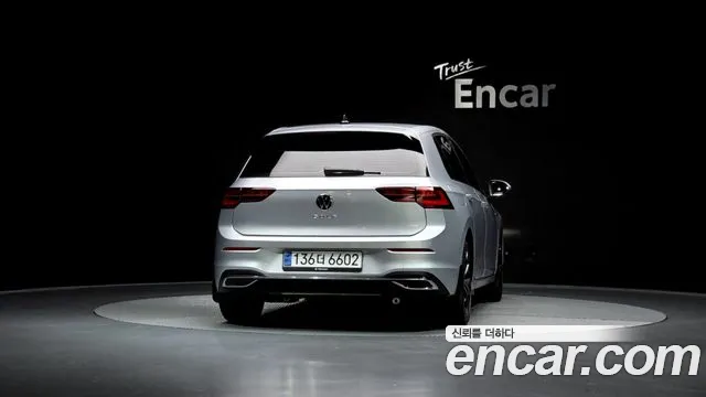 Volkswagen Golf 2024