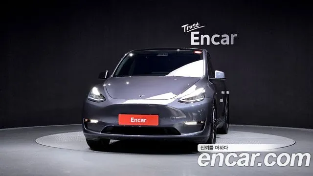 Tesla Model Y 2021