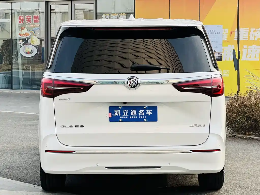Buick GL8 2022