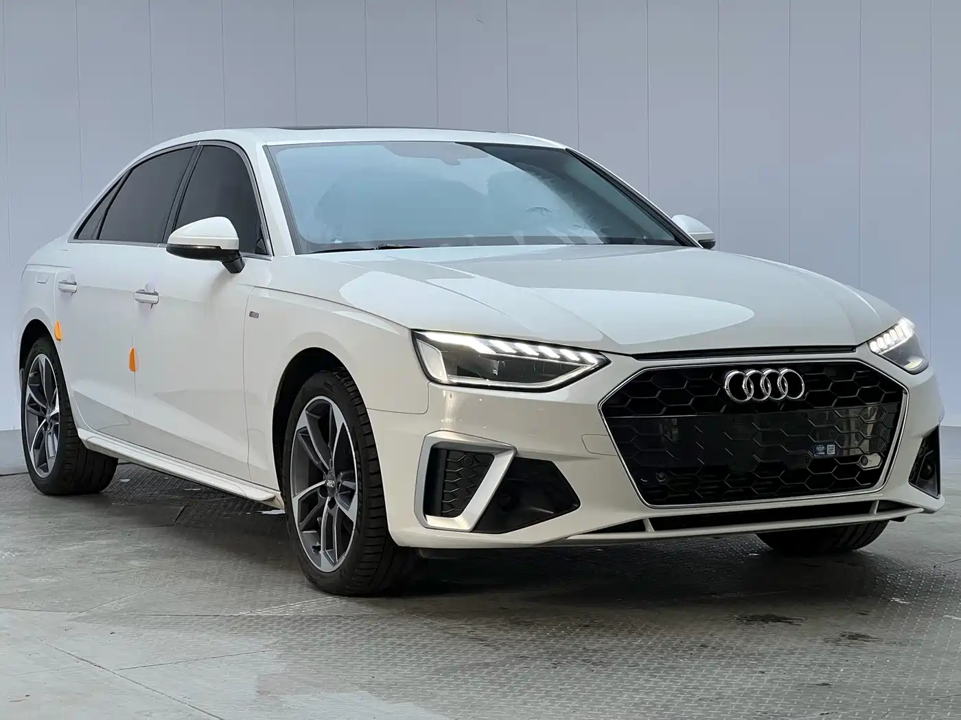 Audi A4 2023