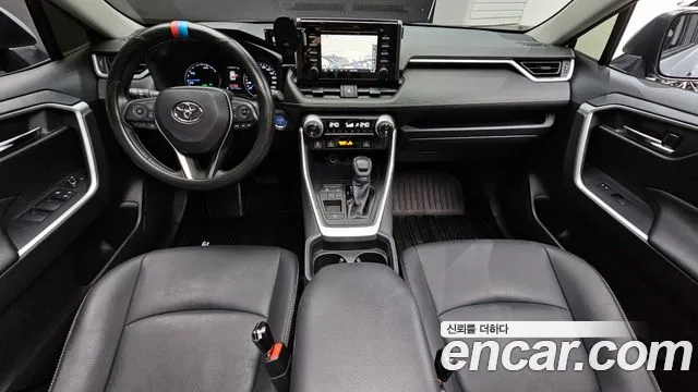 Toyota RAV4 2021