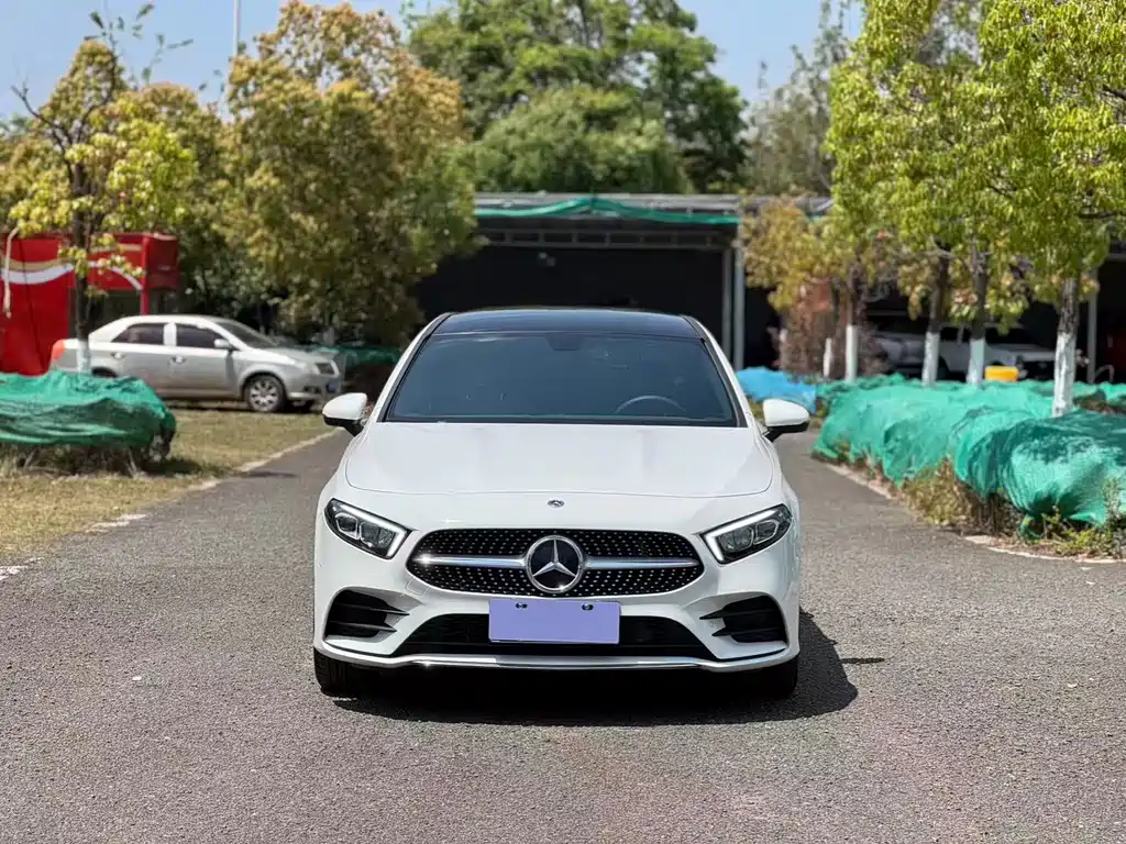 Mercedes-Benz A-Класс 2023