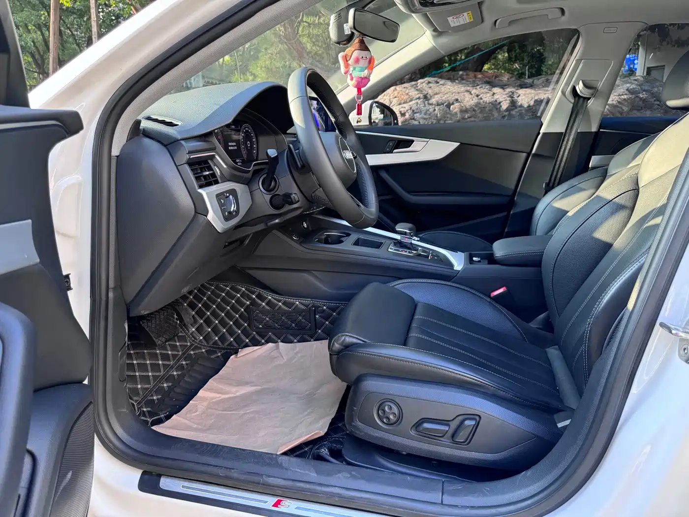 Audi A4 2023
