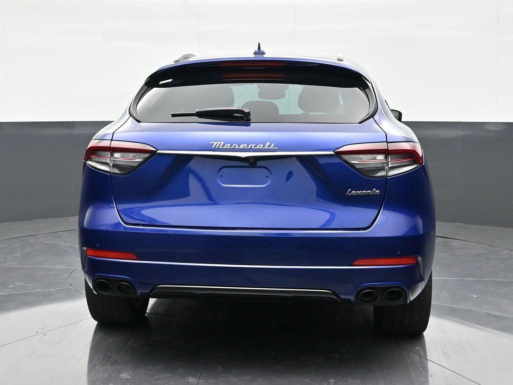 Maserati Levante 2022