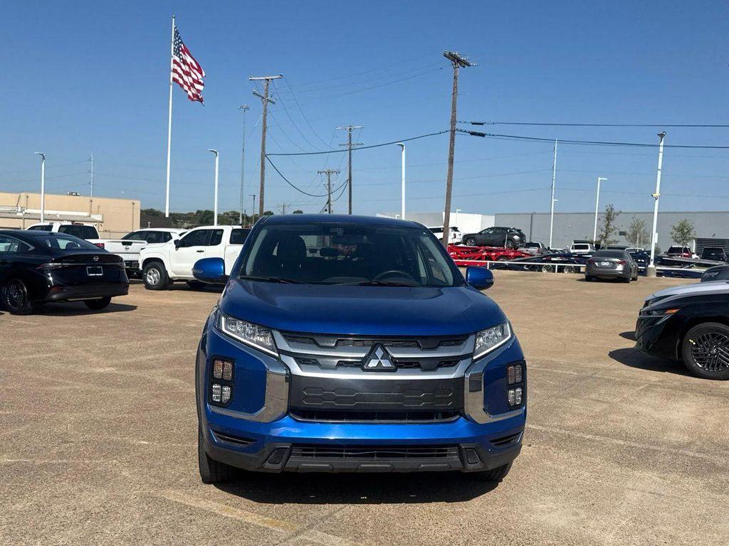 Mitsubishi Outlander Sport 2024