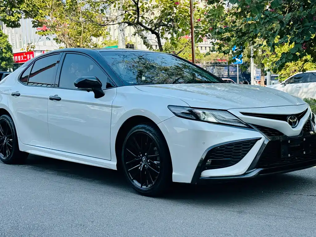 Toyota Camry 2024