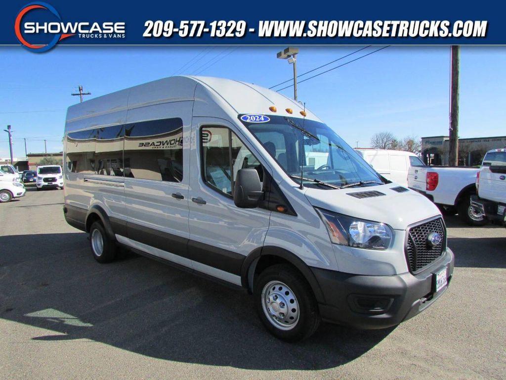Ford Transit 2024