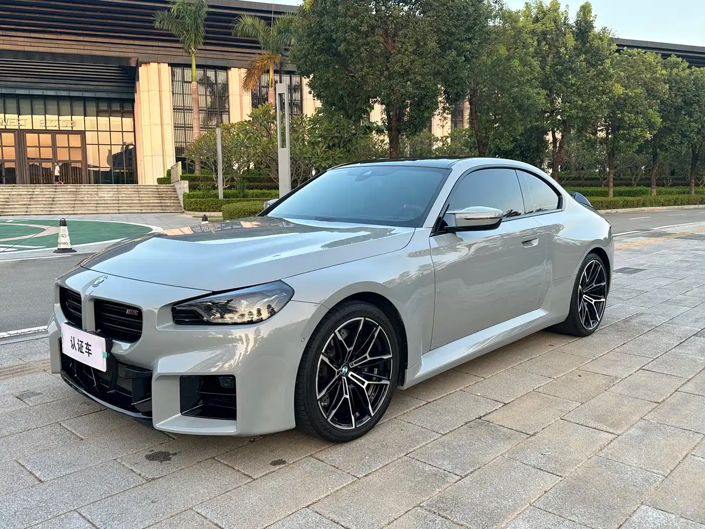 BMW M2 2025