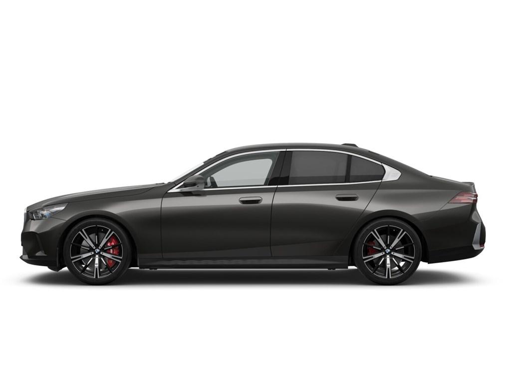 BMW 540 2024