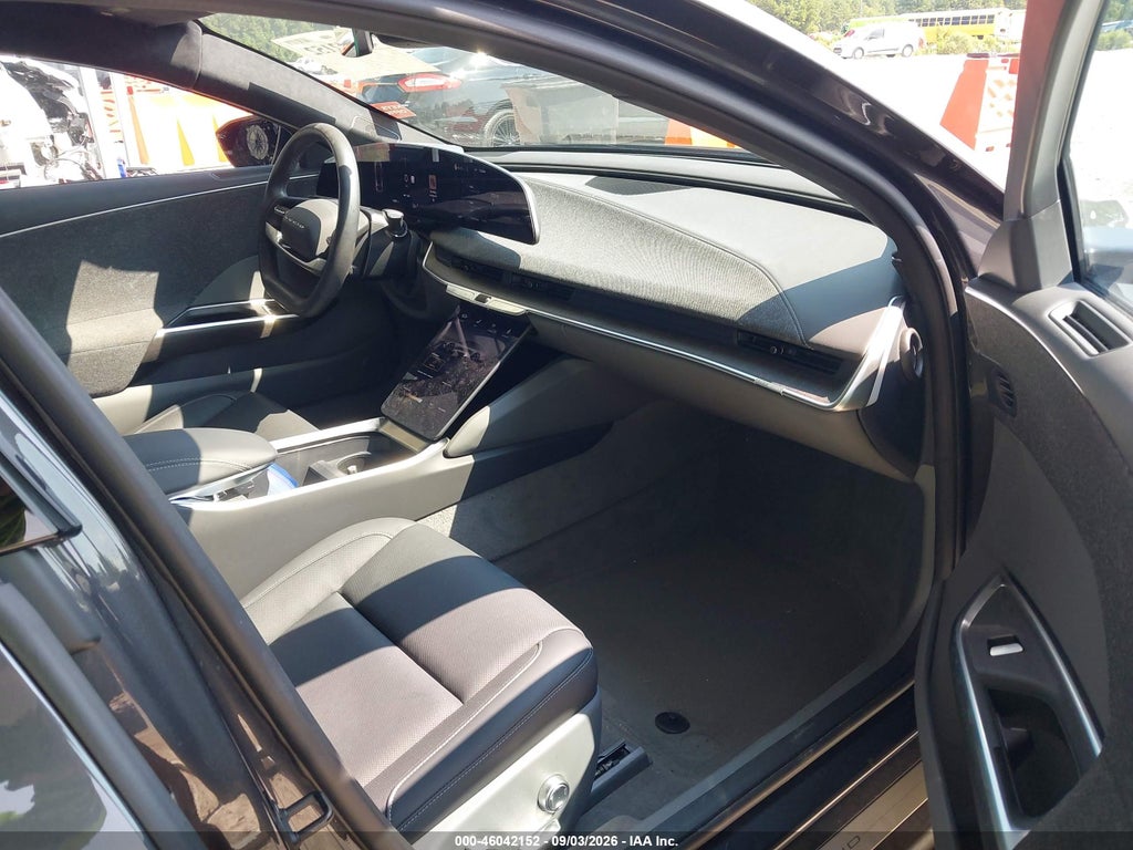 Lucid Air 2024
