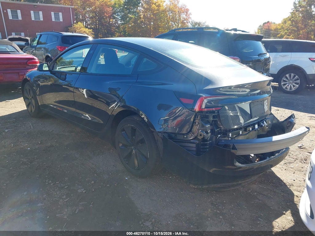 Tesla Model 3 2024