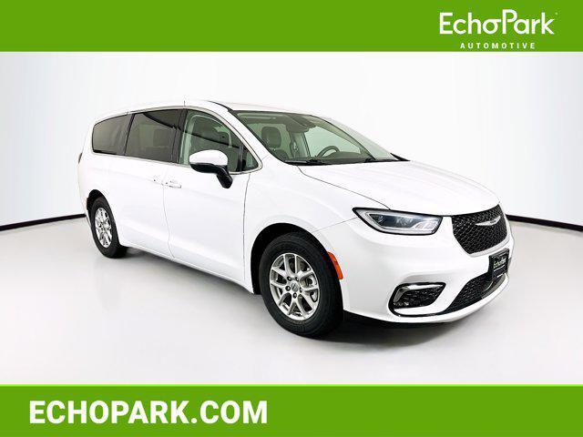 Chrysler Pacifica 2023