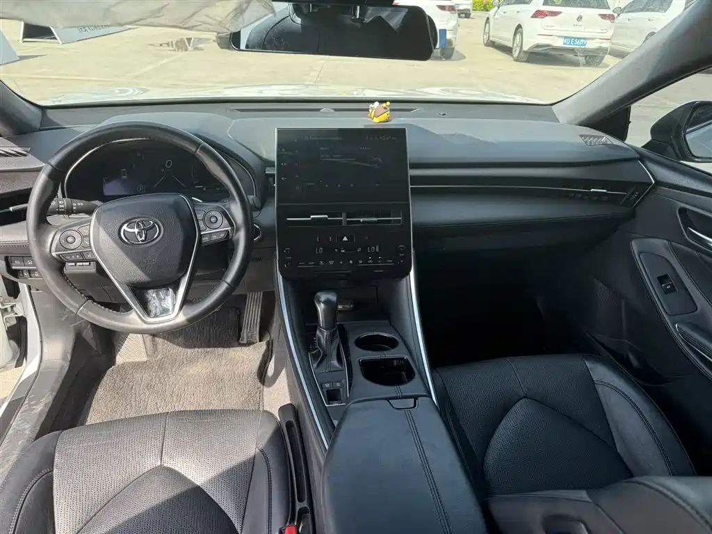 Toyota Avalon 2022