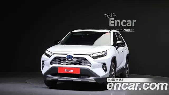 Toyota RAV4 2024