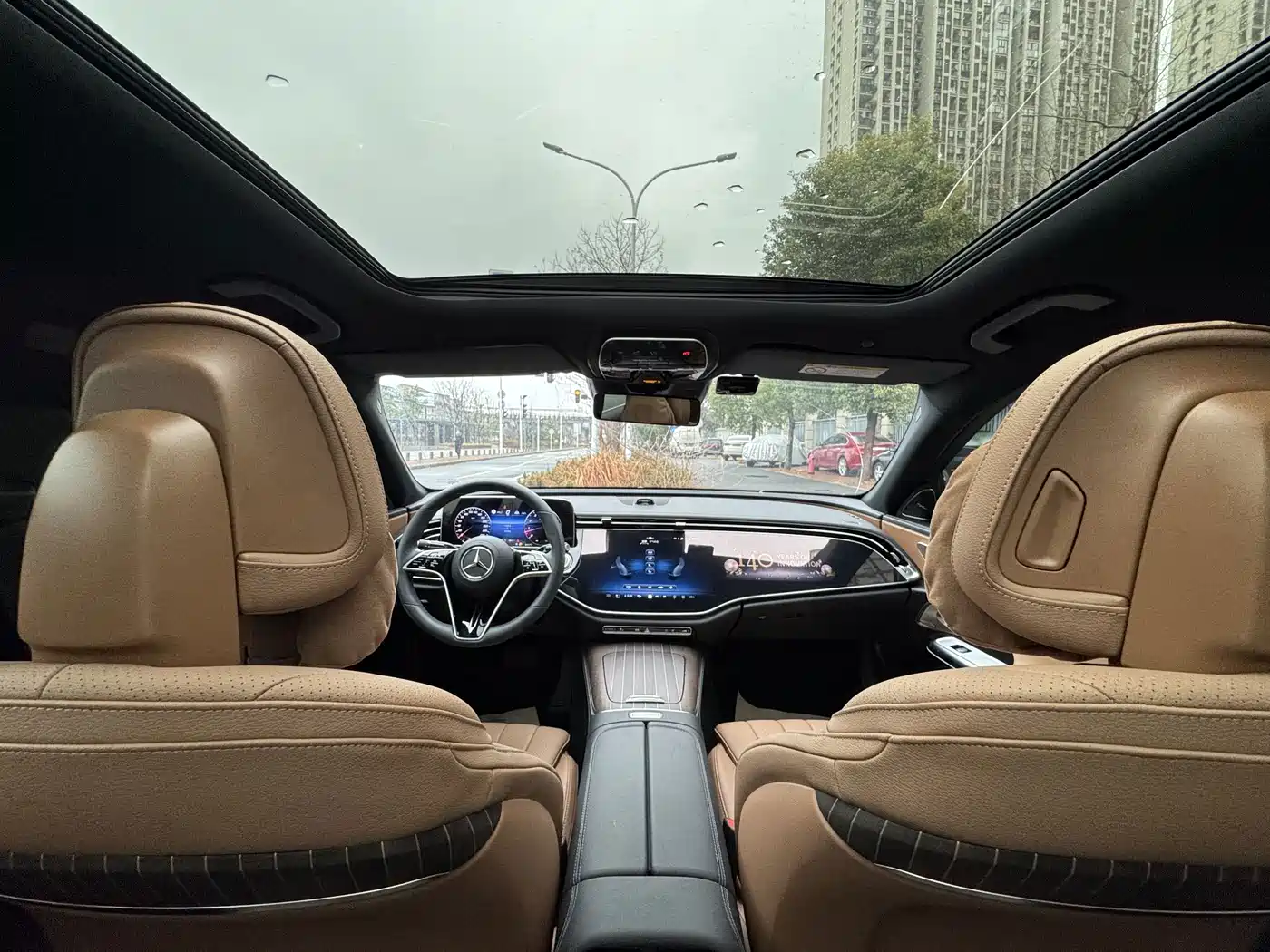 Mercedes-Benz E-Класс 2024