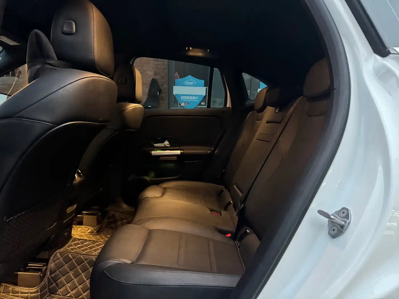 Mercedes-Benz GLA 2021