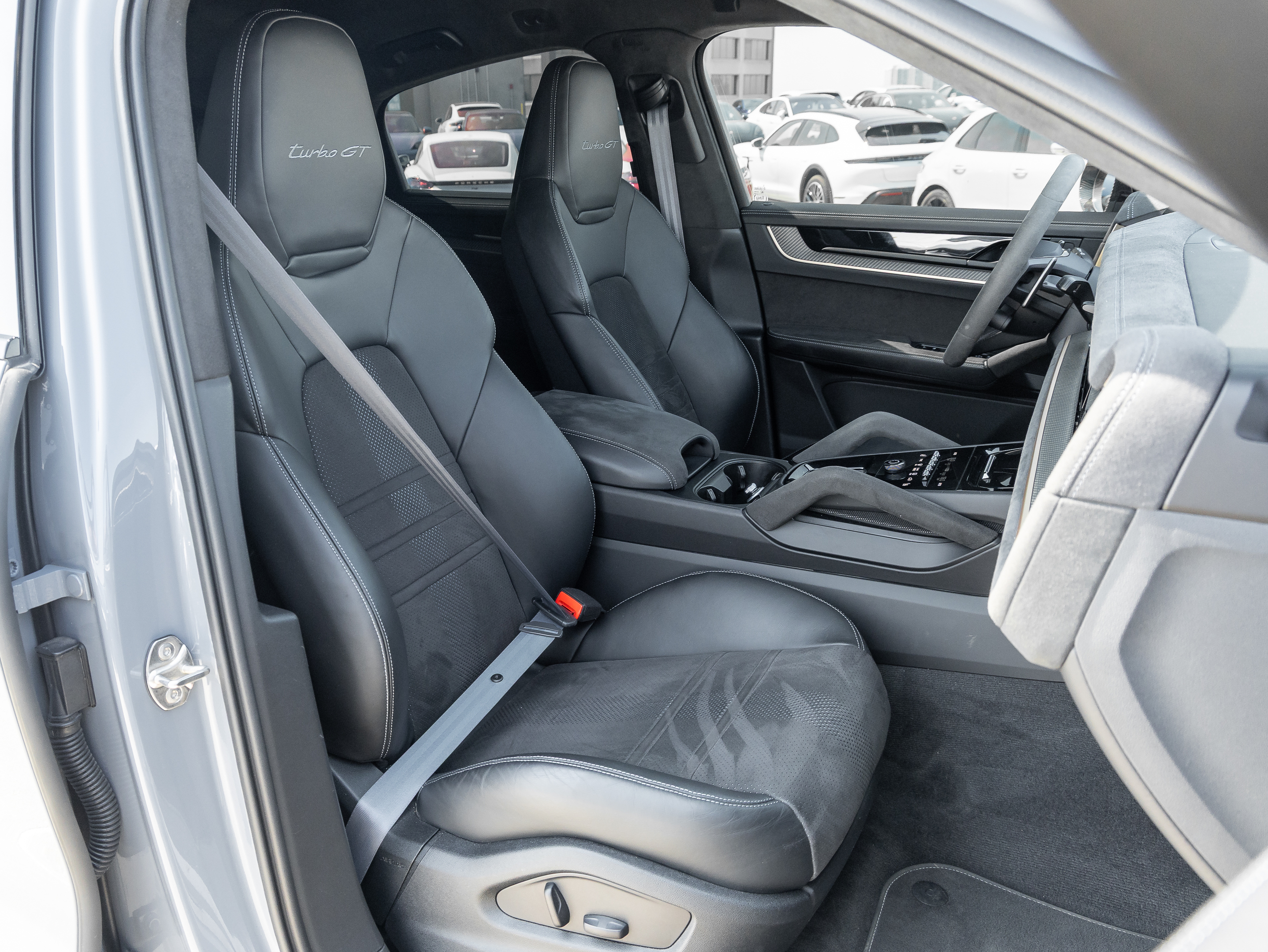 Porsche Cayenne 2024