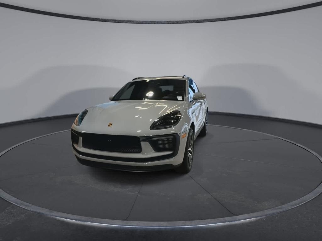 Porsche Macan 2024