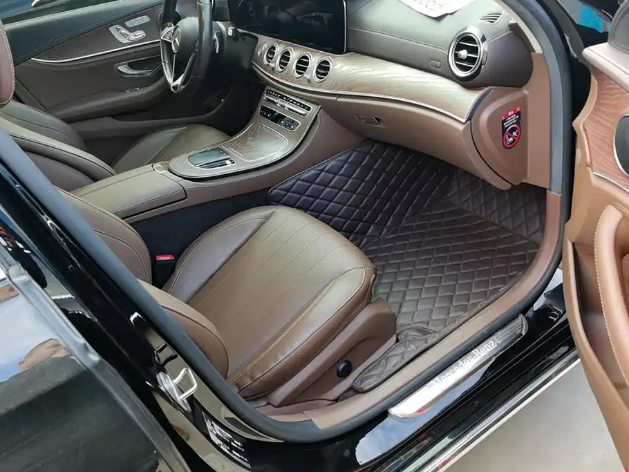 Mercedes-Benz E-Класс 2022