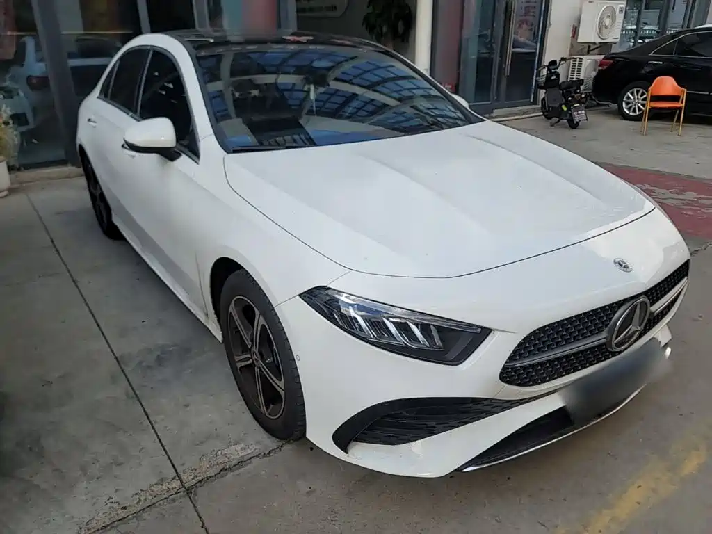 Mercedes-Benz A-Класс 2024