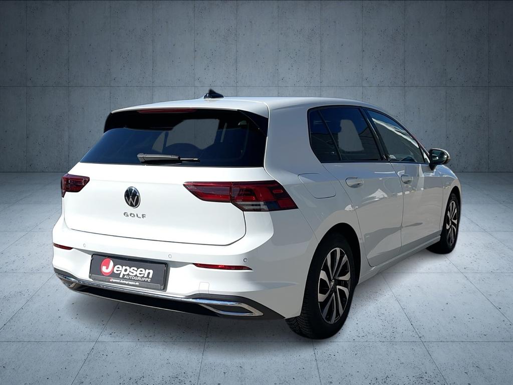 Volkswagen Golf 2023