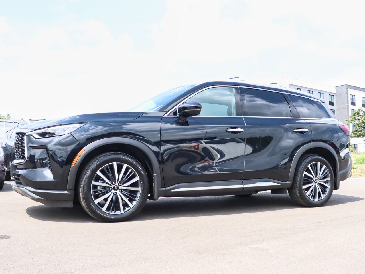 Infiniti QX60 2025