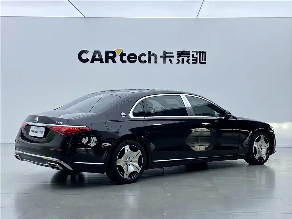 Mercedes-Benz Maybach S-Класс 2021